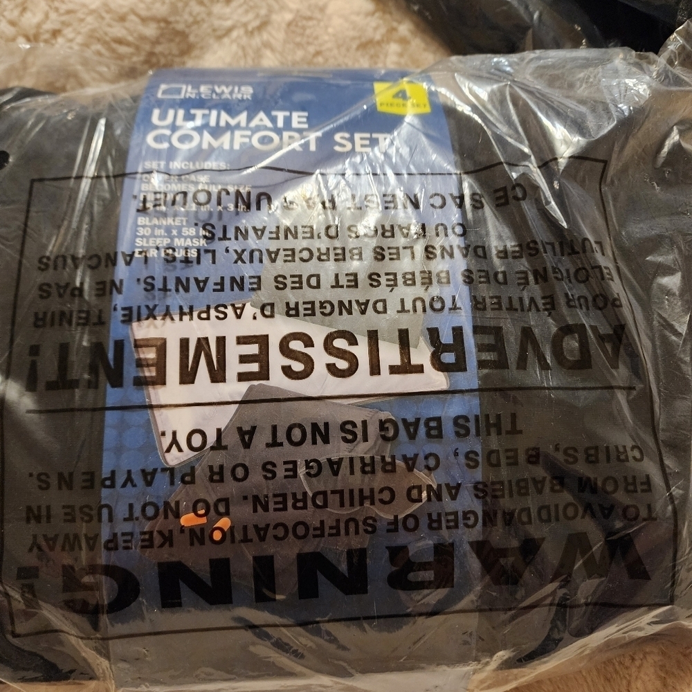V4 - Lewis N. Clark Be Well 4 Piece Ultimate Comfort Set